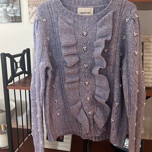 💜 Brand new Pearl Embellished Long-sleeve Industry sweather. 💜